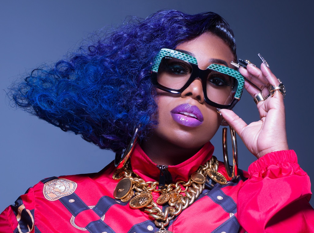 Missy Elliott Proves She Doesn't Age by Recreating First Album Cover